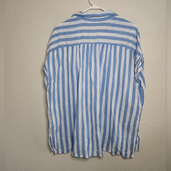 Women's Old Navy Blue & White Striped Button Down Shirt Sz XXL - Picture 3 of 6